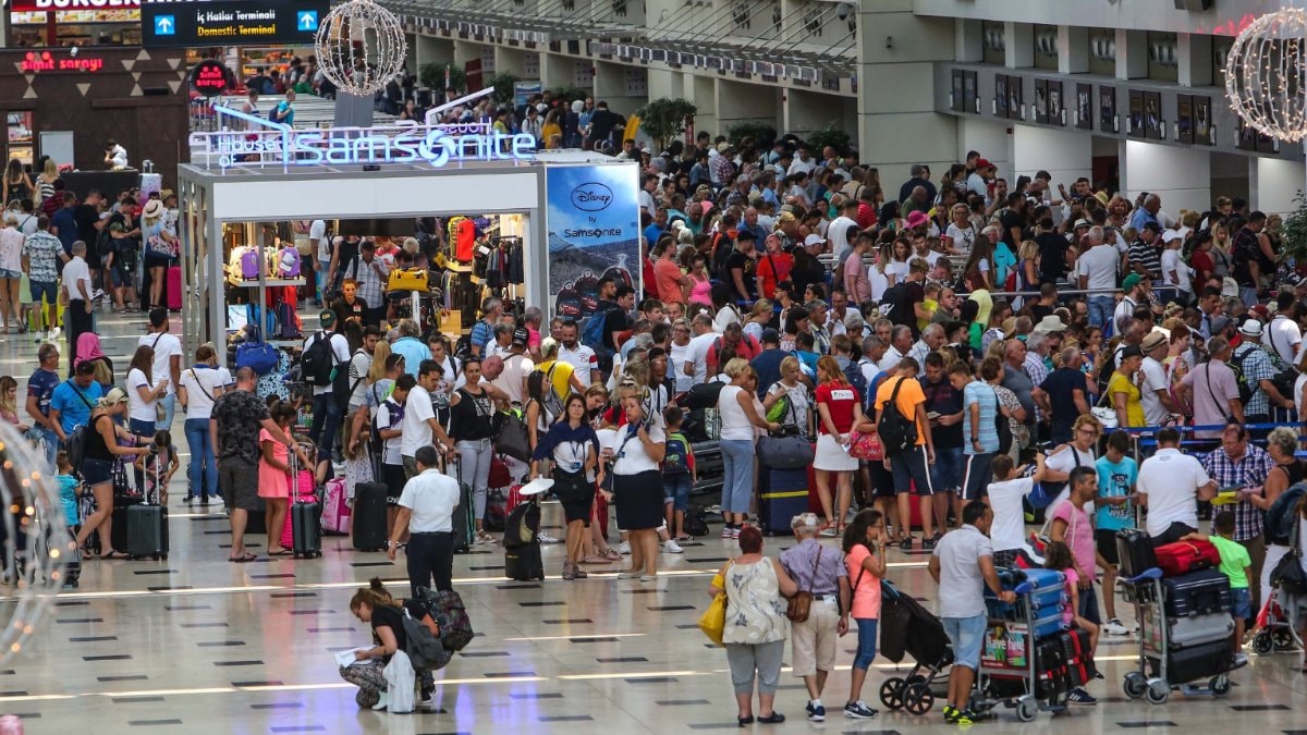 Antalya'da turizm tesisleri Kurban Bayramı'na dolu başlıyor