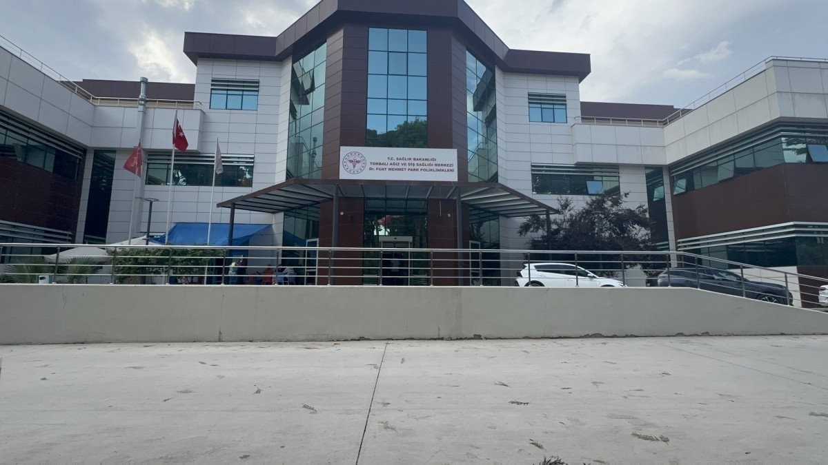İzmir'de hastaları özel diş tedavisi vaadiyle kandıran doktor tutuklandı