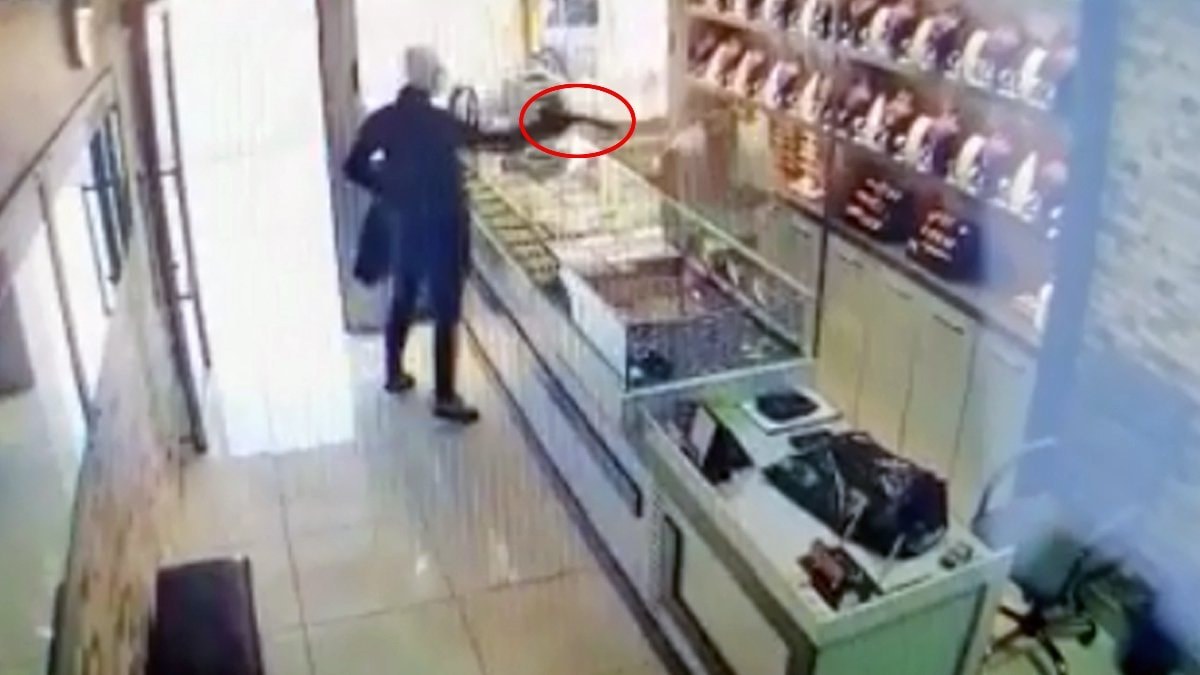Antalya'da yargıtay, kuyumcu soygununda öldürülen çalışanın ailesinin tazminat kazandığı kararı bozdu
