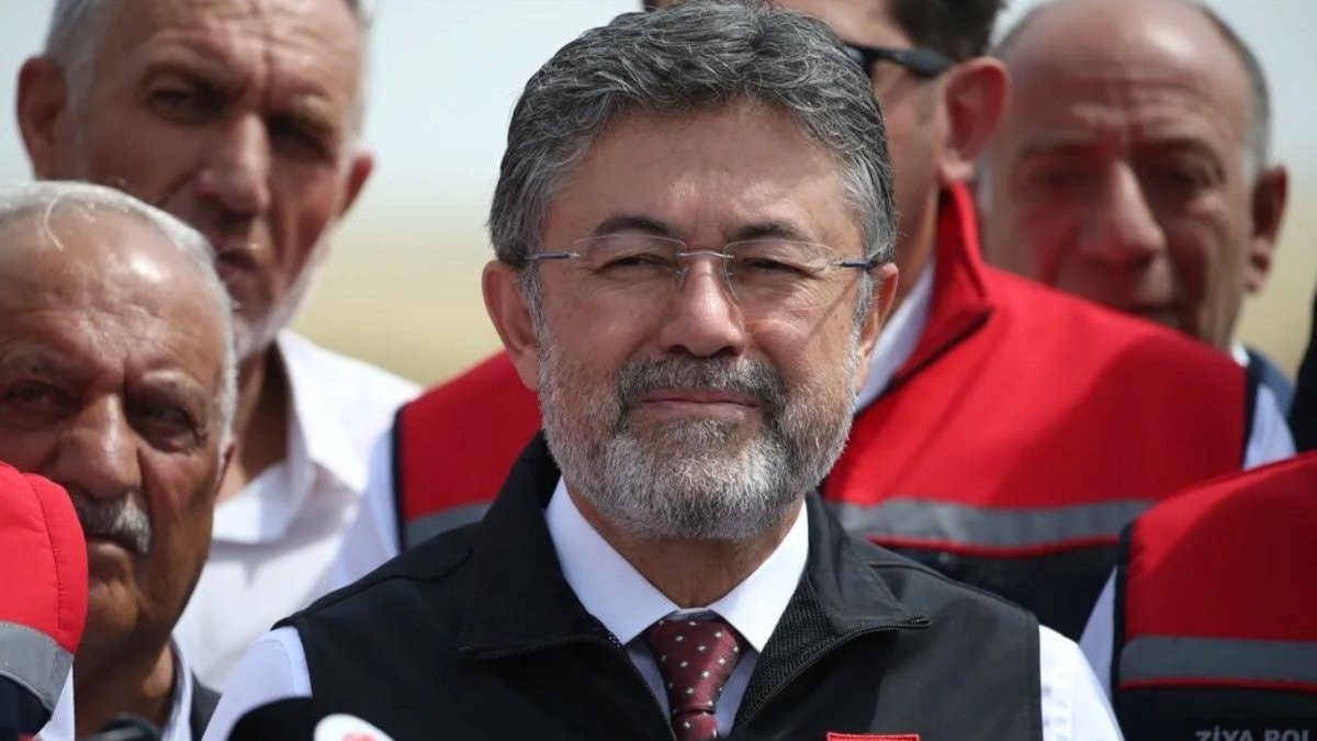 İbrahim Yumaklı, Güvenli Elektronik Küpe İzleme Sistemi'ni tanıttı: İlk uygulama noktası Kars