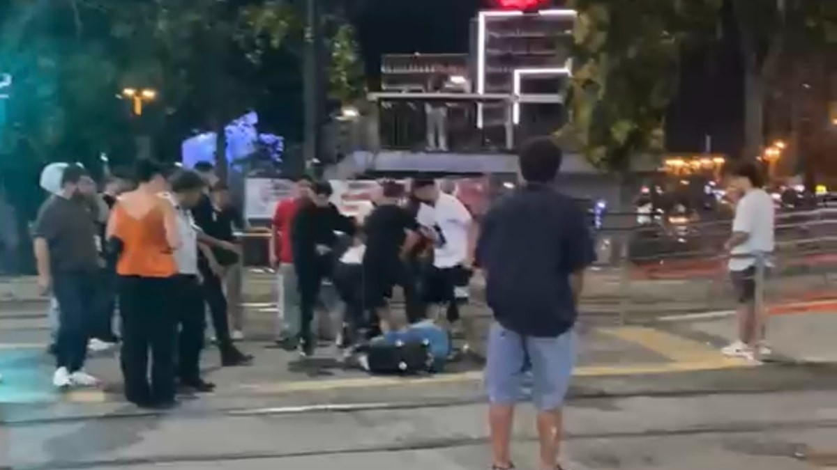 İstanbul'da çalınan parasının peşine düşen adam 3 kişi tarafından darbedildi