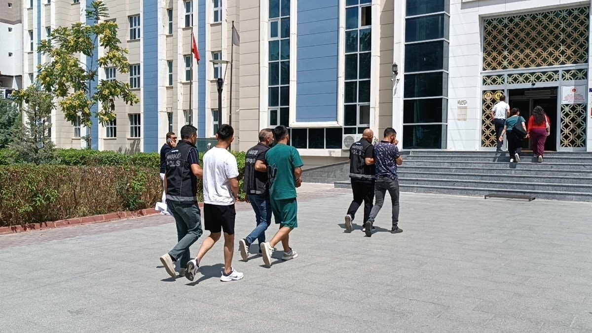 Kırşehir’deki uyuşturucu operasyonunda 2 şüpheli tutuklandı