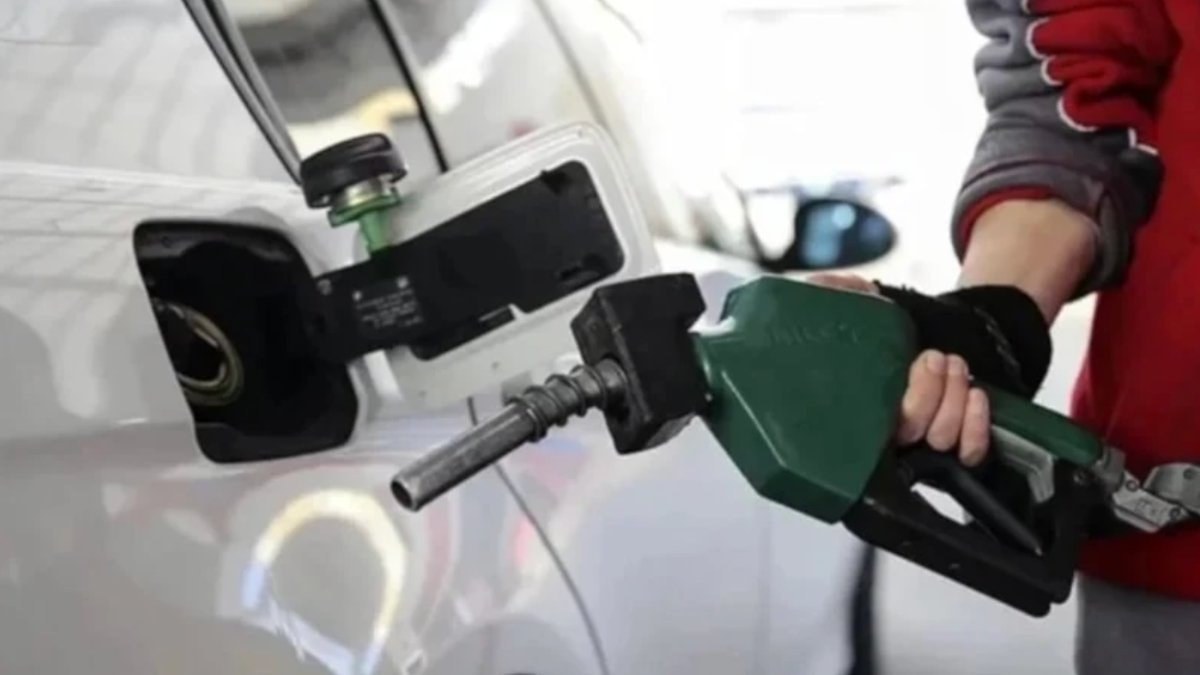 Motorin ve benzine dev zam dalgası geliyor