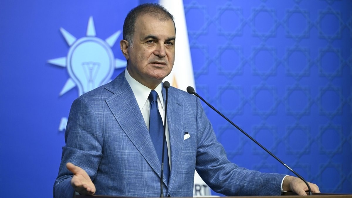 Ömer Çelik'ten '10 Ağustos' mesajı: Türkiye’deki pek çok tartışmayı sona erdirdi
