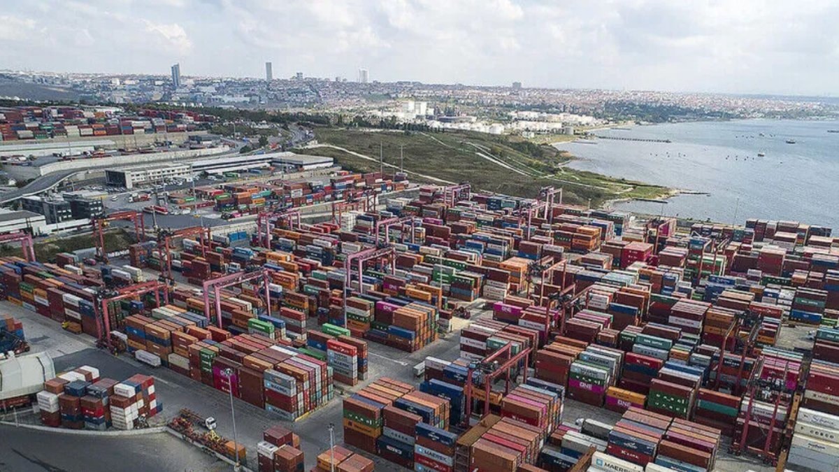 Serbest bölgelerde 7 ayda yapılan ihracat rekor kırdı