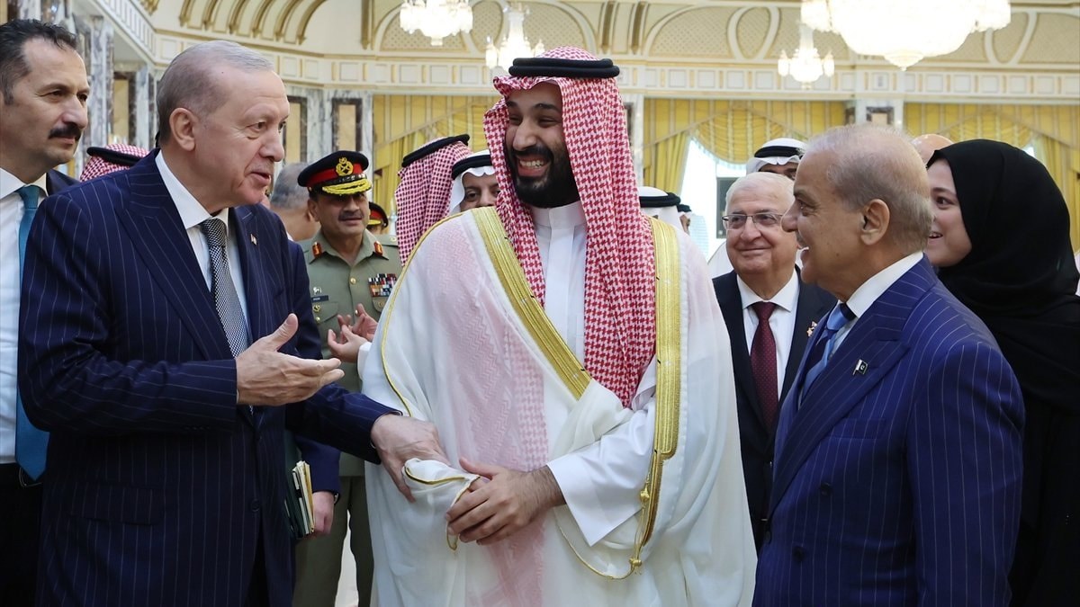 Suudi Arabistan Kralı Selman'dan Mekke Anlaşması'na övgü