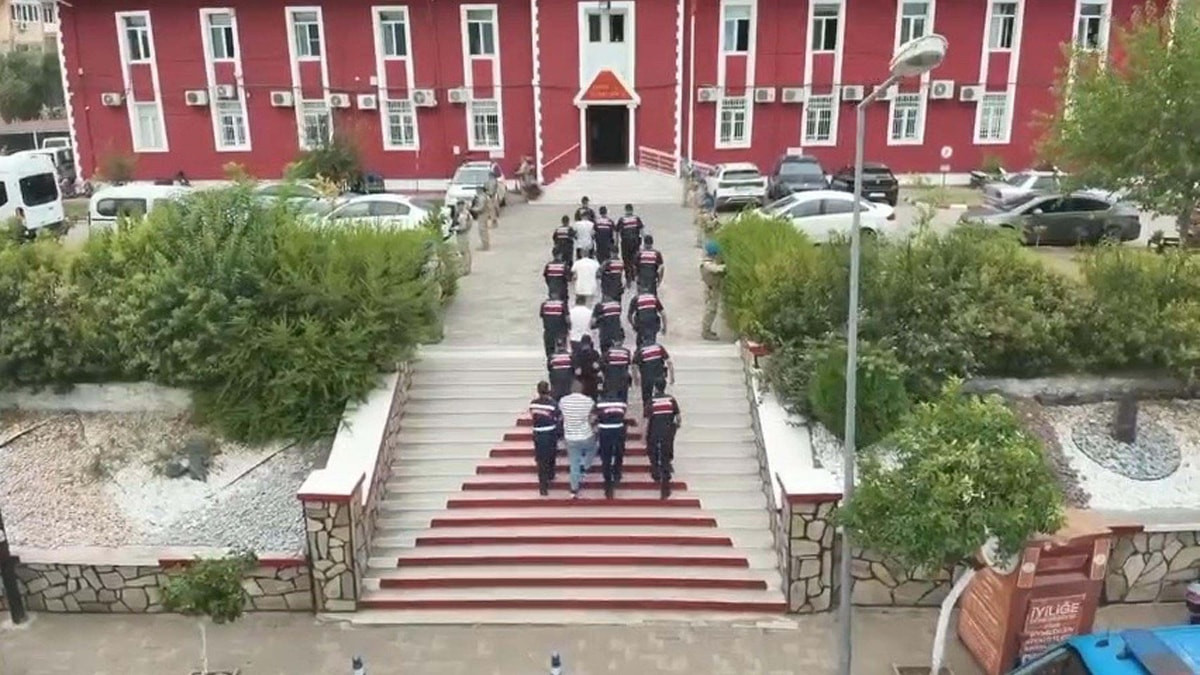Aydın'da üreticileri dolandıran şüphelilere operasyon