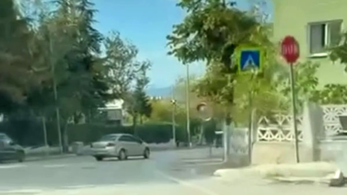 Bursa'da otomobille drift yapan sürücü kameraya yansıdı