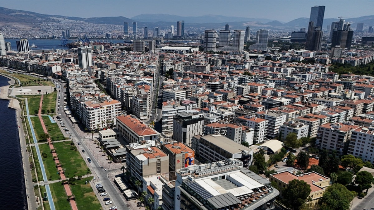 Konut ve kira harcamalarına en yüksek pay İzmir'de