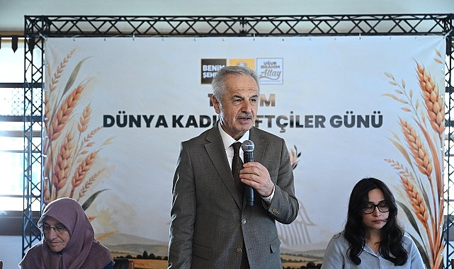 Konyalı Kadın Çiftçiler "15 Ekim Dünya Kadın Çiftçiler Günü"nde Konya Büyükşehir'in Etkinliğinde Bir Araya Geldi