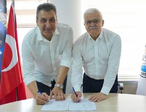 Aslan Yol Burhaniye Belediyespor’da Başantrenör Mustafa Seçerlioğlu dönemi başladı