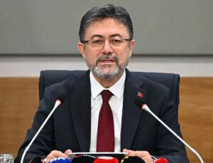 Bakan Yumaklı: "25 bin ateş savaşçısı kardeşim ile birlikte orman yangınlarıyla mücadele ediyoruz"