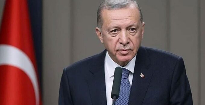 Cumhurbaşkanı Erdoğan: Hükümet olarak en kısa sürede asrın felaketinin açtığı yaraları sarmanın derdindeyiz