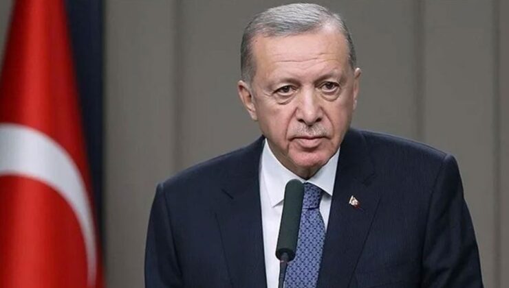 Cumhurbaşkanı Erdoğan: Hükümet olarak en kısa sürede asrın felaketinin açtığı yaraları sarmanın derdindeyiz