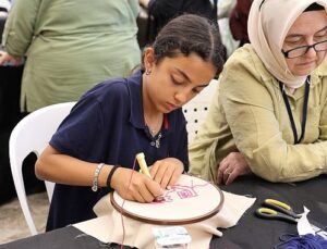 Her yaş sanatla buluştu, eserler konuştu