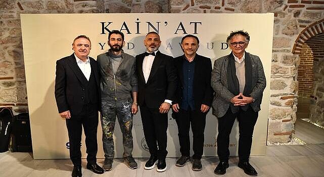 ‘Kain’at’ Sergisinin Açılış Galası Tarihi Hamamda Gerçekleşti