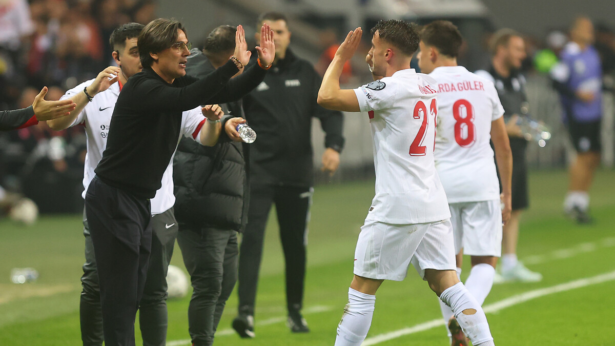 A Milli Futbol Takımı, dünya klasmanında 25. sıradaki yerini korudu