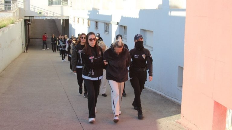 Adana’da paravan şirketlerle 328 milyonluk vurgun: 15 tutuklama