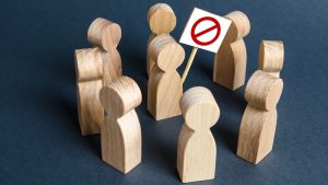 Ailesinin saygı duymadığı kişiye kimse saygı duymaz