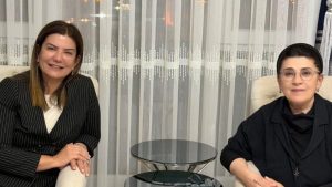 AK Parti’den tribünlerde hedef alınan Leyla Zana’ya ziyaret