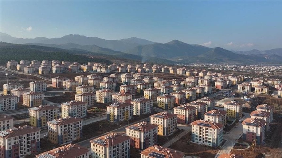 Asrın inşa seferberliği sona erdi: Toplam 455 bin konut teslim edildi