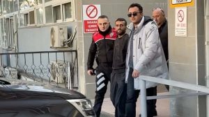 Aydın’da 34 yıl hapis cezası bulunan firari mutfak dolabında yakalandı