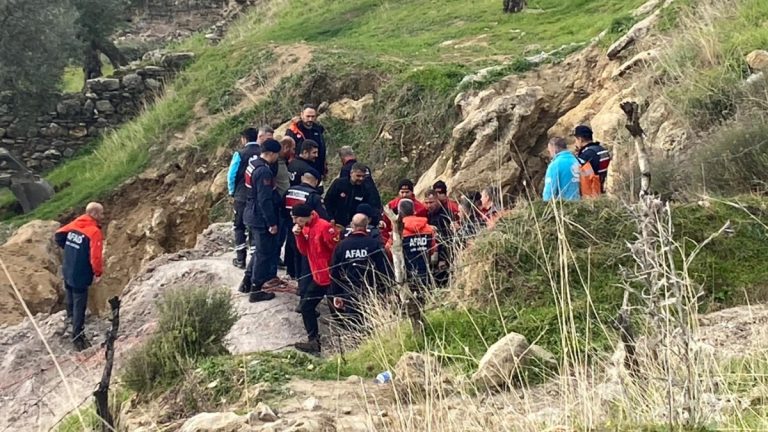 Aydın’da kaçak kazı için girdiği tünelde mahsur kaldı