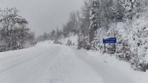Bartın’da zirvede kar manzarası