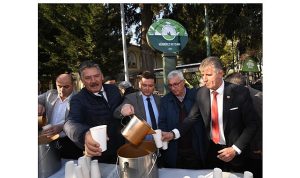 Başkan Erkan Aydın’dan Hürriyet Mahallesi’ne Ziyaret