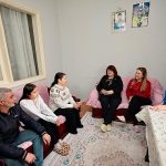 Başkan Mutlu yeni yıl öncesi komşularıyla buluştu