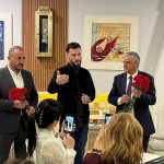 Başkan Topaloğlu Kazak öğretmenlerle bir araya geldi