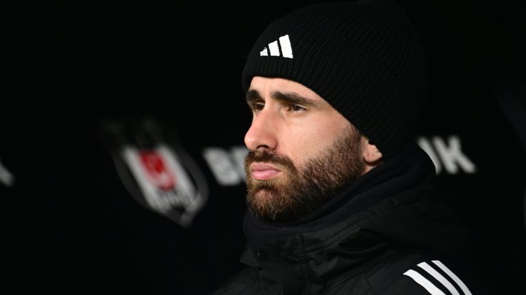 Beşiktaş tribünleri, Rafa Silva’yı ıslıkladı