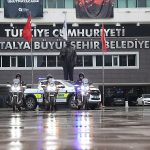 Büyükşehir ekipleri yılbaşı mesaisine hazır