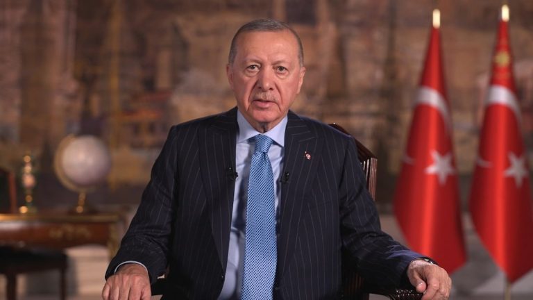 Cumhurbaşkanı Erdoğan’dan yeni yıl mesajı