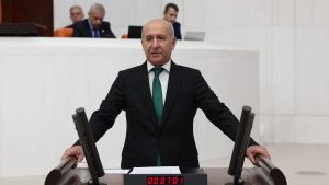 DEM Partili George Aslan’dan Noel’in resmi tatil olması için kanun teklifi