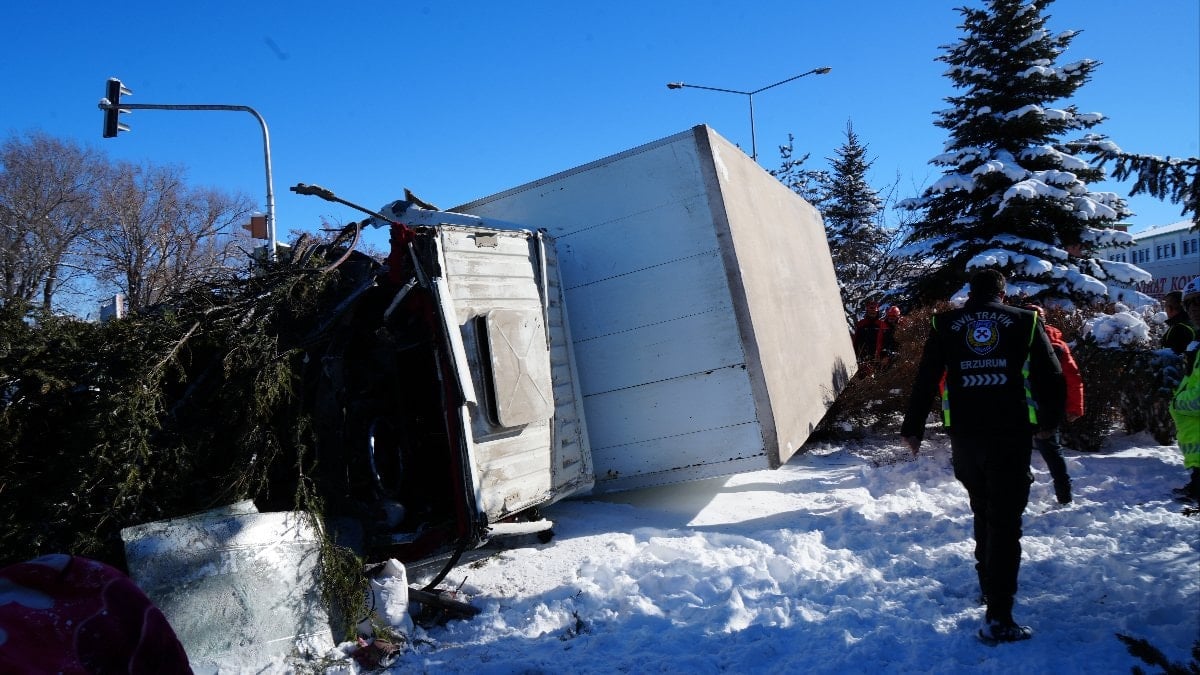Erzurum’da hızını alamadı, refüje çıktı