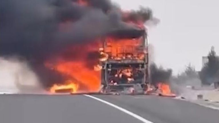 Eskişehir’de seyir halindeki yolcu otobüsünde yangın çıktı