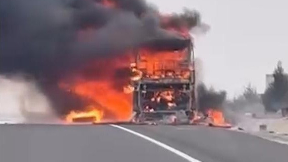 Eskişehir’de seyir halindeki yolcu otobüsünde yangın çıktı