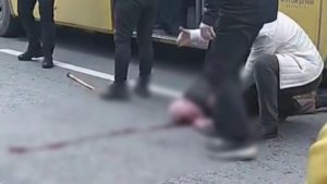 Fatih’te İETT otobüsü yayaya çarptı: 1 ağır yaralı