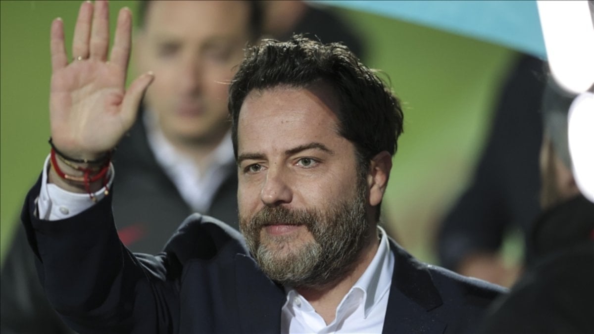 Futbolda bahis soruşturması: Erden Timur gözaltına alındı