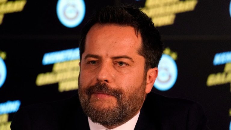 “Futbolda bahis” soruşturmasında gözaltına alınan zanlıların işlemleri devam ediyor