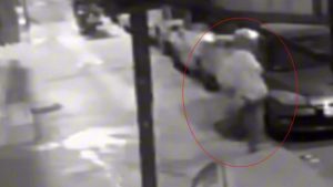 İstanbul’da alkollü kadın yaşlı adamı öldüresiye dövdü