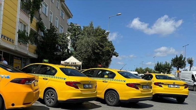 İstanbul’da yılbaşı öncesi taksicilerden yüzde 30 zam talebi