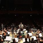 İzmir Oda Orkestrası Latin müzikleriyle dans ettirdi