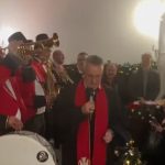 Kadıköy’de kilisedeki yılbaşı etkinliğinde İzmir Marşı söylendi