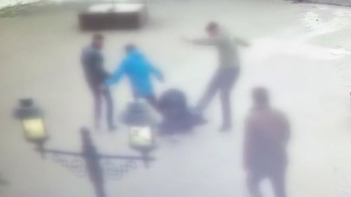 Kars’ta bıçaklı kavgada 2’si ağır 7 kişi yaralandı