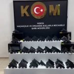 Konya’daki kaçak silah operasyonunda 100 tabanca ele geçirildi