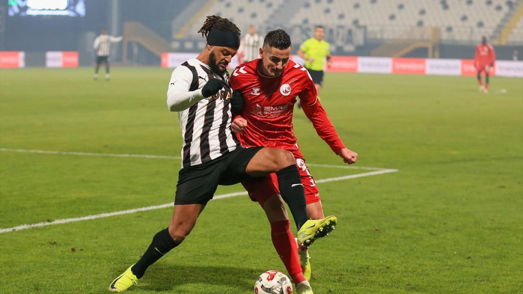 Manisa FK – Ankara Keçiörengücü maçında kazanan yok