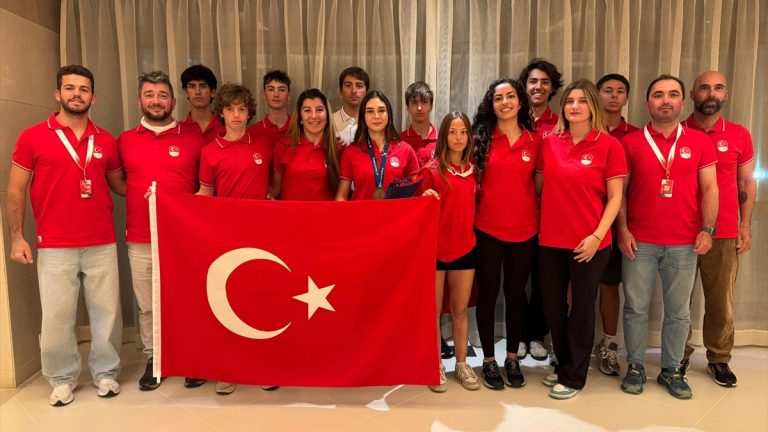 Nurhayat Güven, Gençler Dünya Şampiyonası’nda bronz madalya kazandı