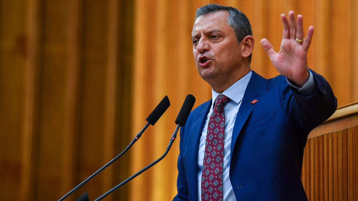 Özgür Özel’den asgari ücret açıklaması: 2026 geçim değil seçim yılıdır